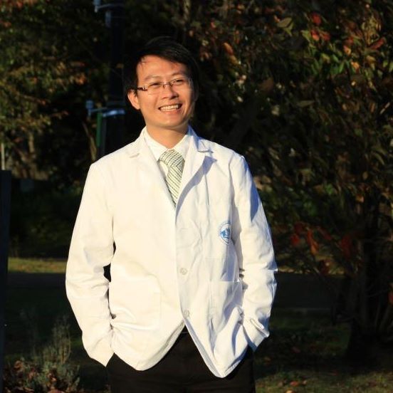 Bác sĩ Phạm Nguyên Quý